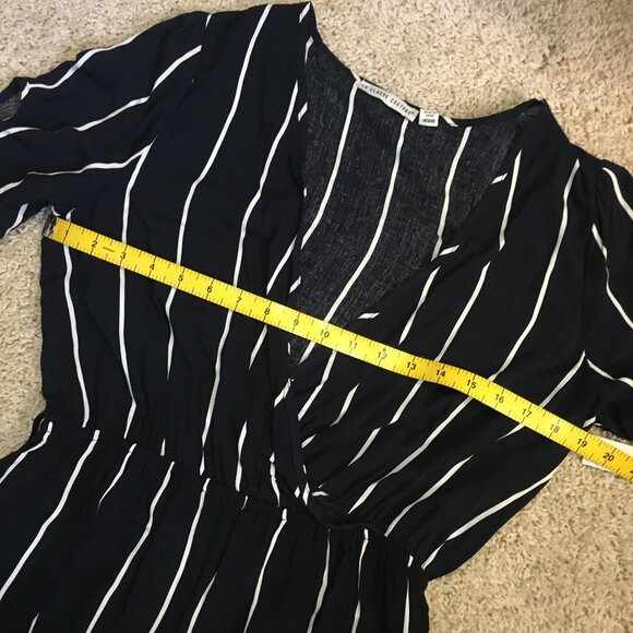 NWT La Classe Couture Striped Tie Sleeve Tunic Dress - Picture 12 of 16